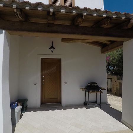 La Corte Degli Ulivi Appartamenti Cala Liberotto Eksteriør billede