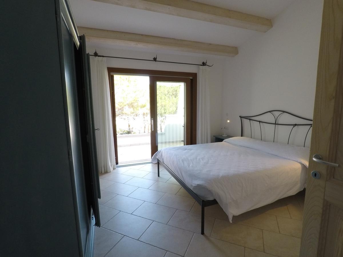 La Corte Degli Ulivi Appartamenti Cala Liberotto Eksteriør billede